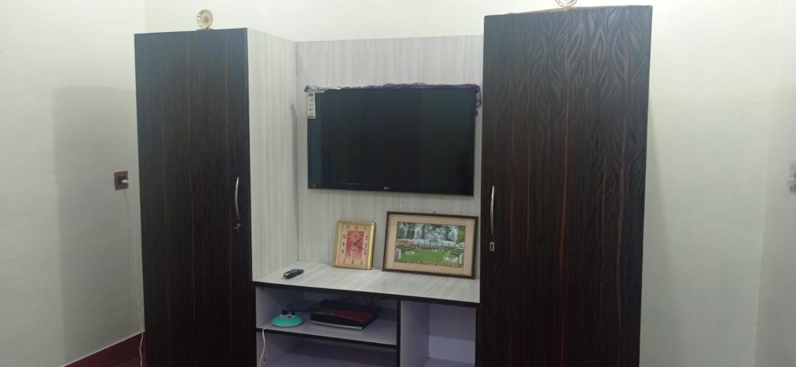 Homestay Comfort Villa Rāmpur Extérieur photo