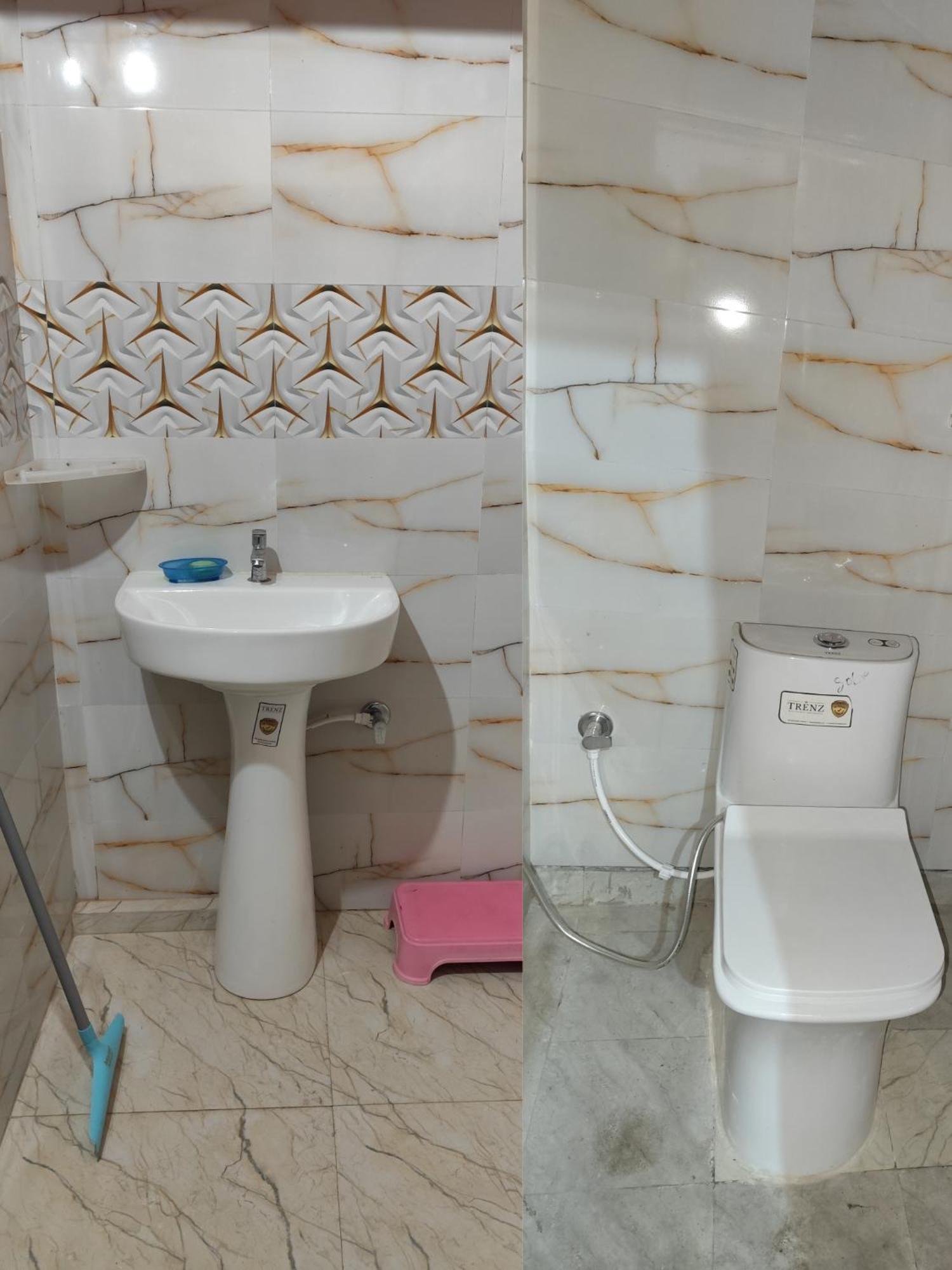 Homestay Comfort Villa Rāmpur Extérieur photo